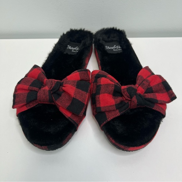 Blowfish Malibu Fuzzy Slippers Black Red Plaid Bow Size 9 NEW - Picture 4 of 7